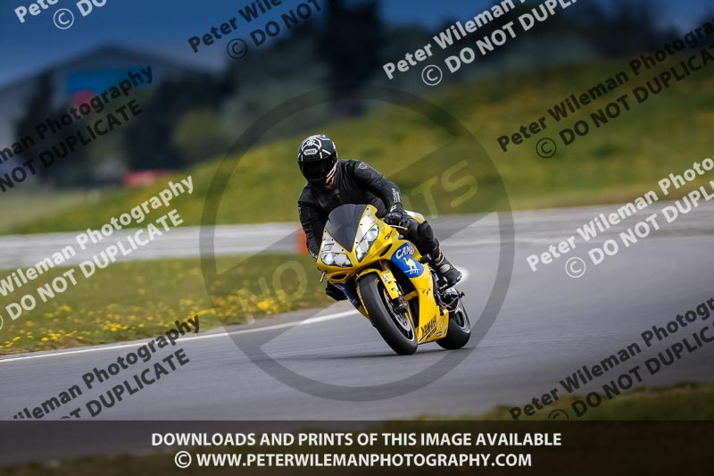 enduro digital images;event digital images;eventdigitalimages;no limits trackdays;peter wileman photography;racing digital images;snetterton;snetterton no limits trackday;snetterton photographs;snetterton trackday photographs;trackday digital images;trackday photos